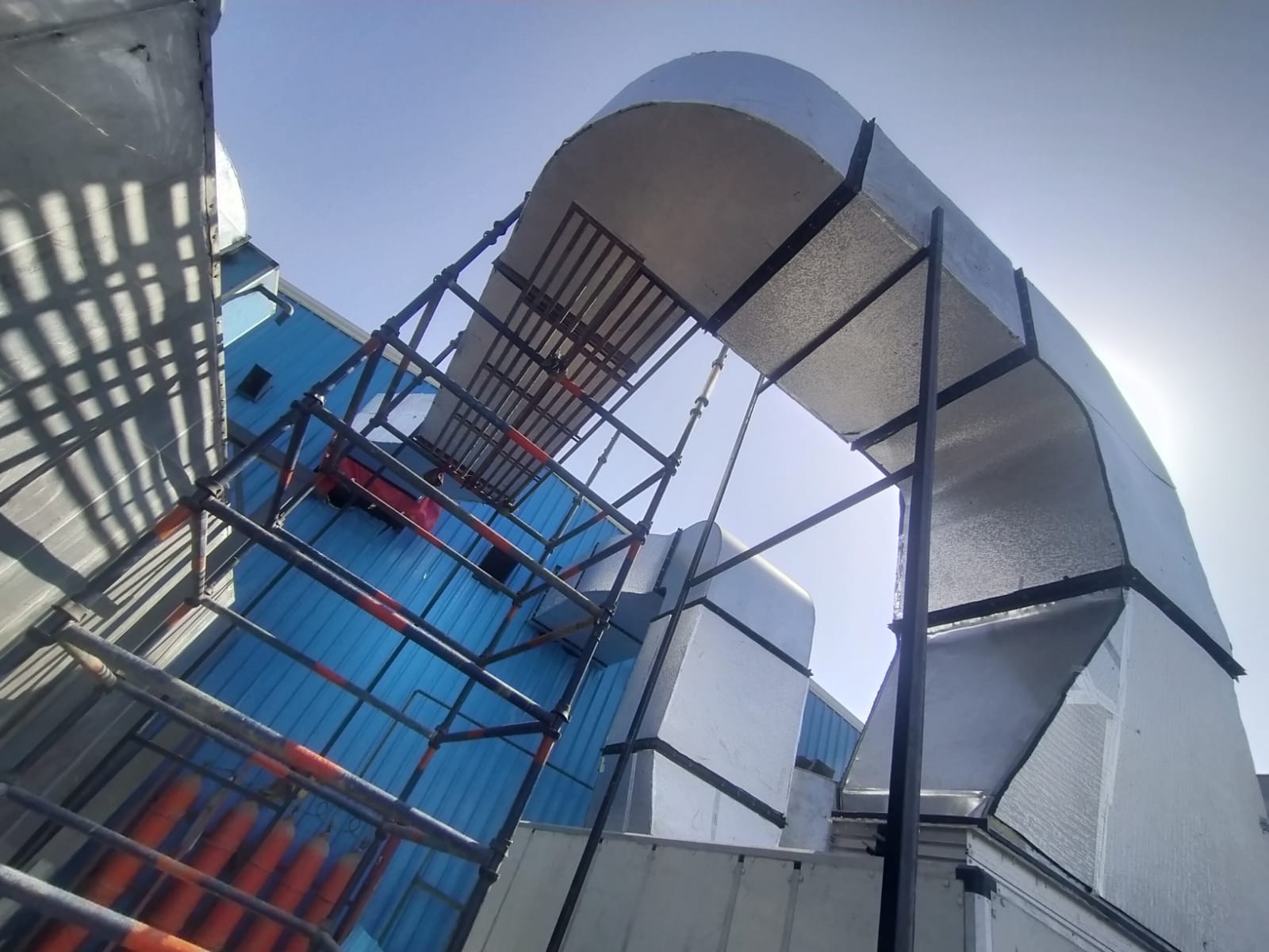 Air Handling Unit (AHU) for cleanroom ventilation