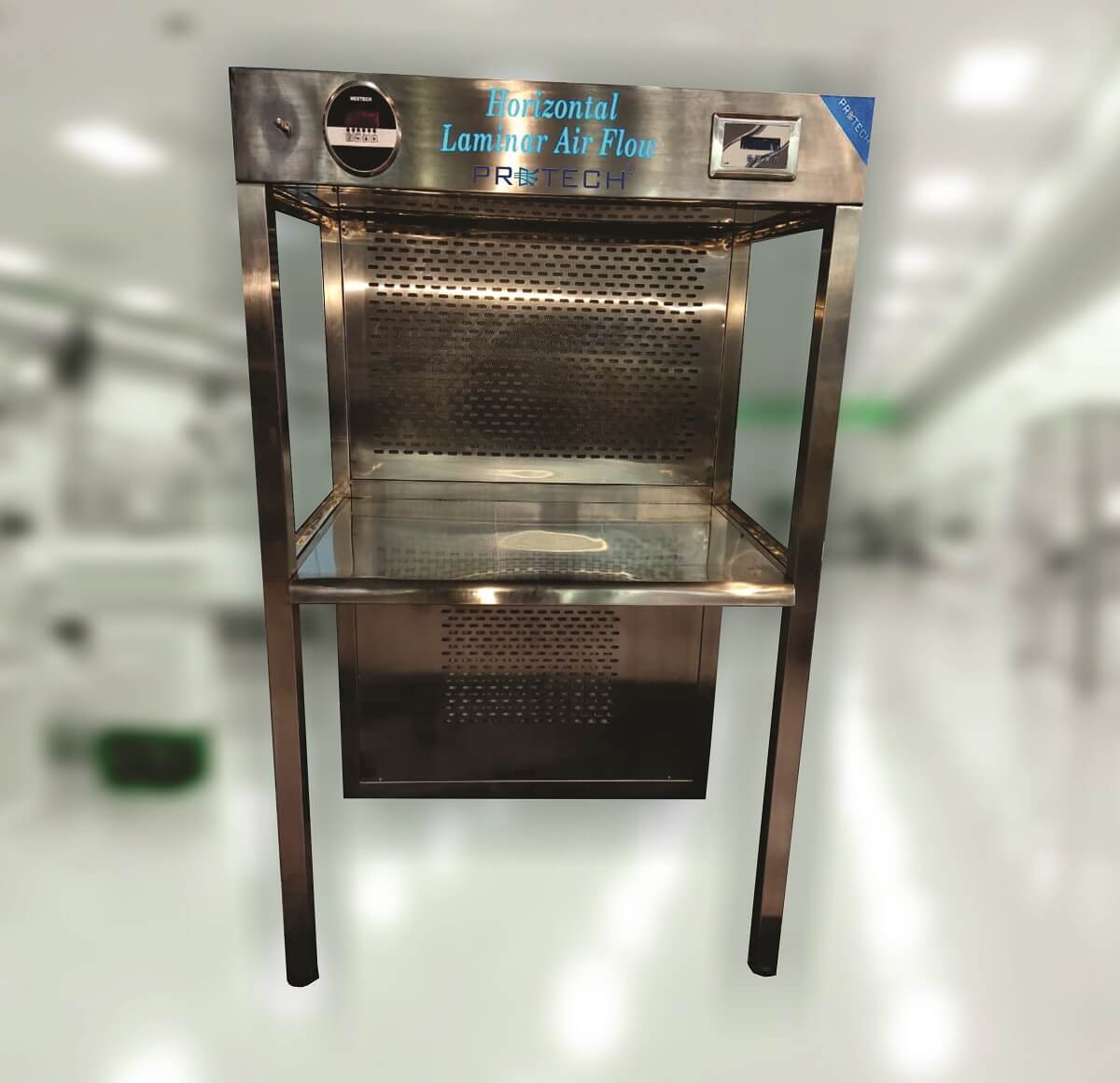 Horizontal laminar air flow unit for pharma labs